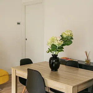 alla-fiera-apartment.italymilanhotels.net/